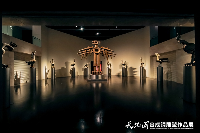 40余载“精神塑形”首次大型个展 “天地间”曾成钢雕塑作品展上海开幕