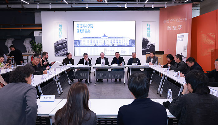 面向现实 理解世界——列宾美术学院优秀作品亮相清华