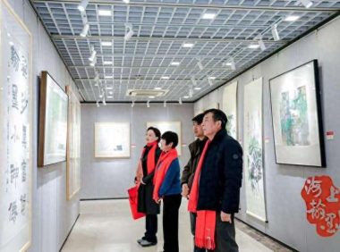 上海各界艺术家50余幅书画作品为新年送福